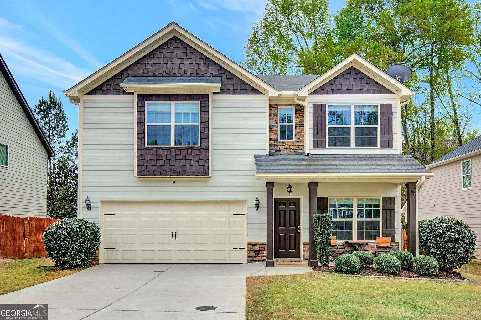 105 Briandwood Dr photo 1
