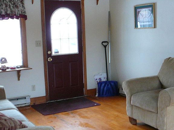 4 Season Entrance Room