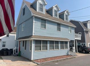 68 E Pacific Way, Lavallette, NJ 08735