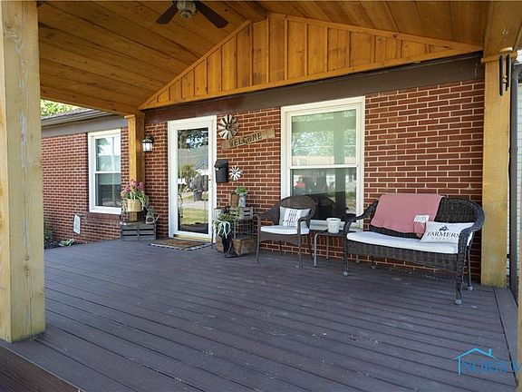 4th image of 202 Southlawn Dr