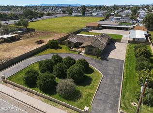 2042 N Center St, Mesa, AZ 85201