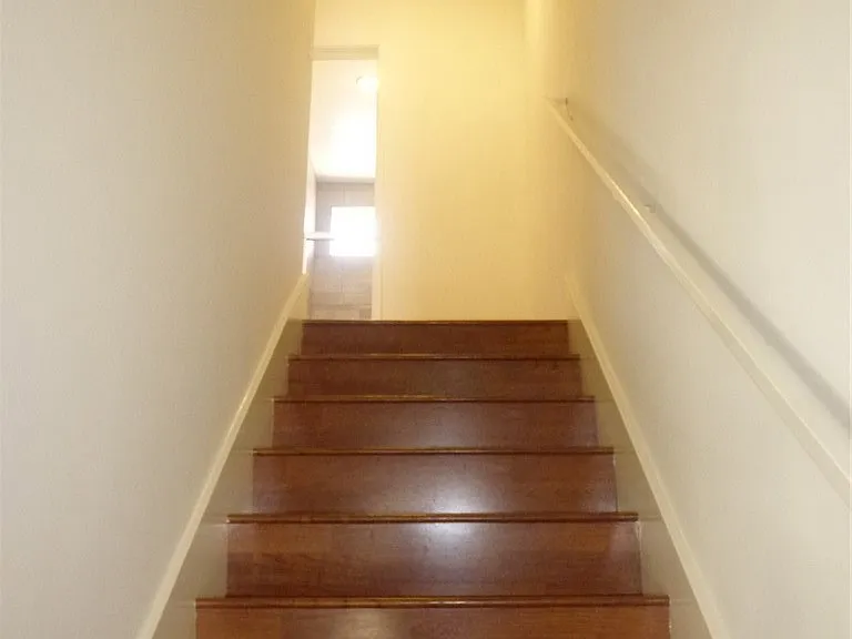 2317 Marshallfield Ln #B — Photo 16