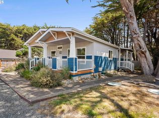 87158 Jupiter Ln, Bandon, OR 97411