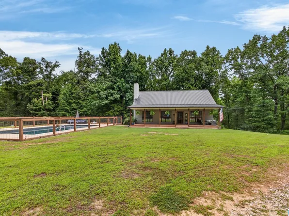 649 County Road 878, Clanton, AL 35045