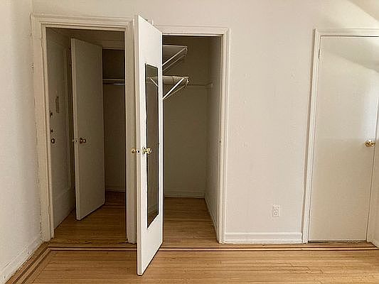 4th image of 300 8th Ave APT 2I