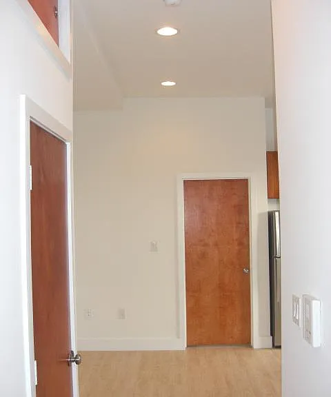2737 W Girard Ave #3R — Photo 12