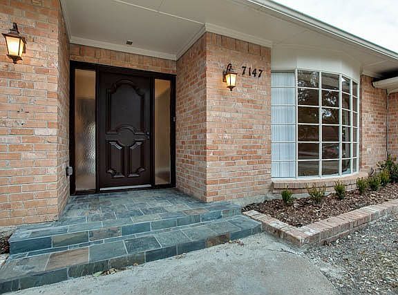 2nd image of 7147 Town Bluff Dr