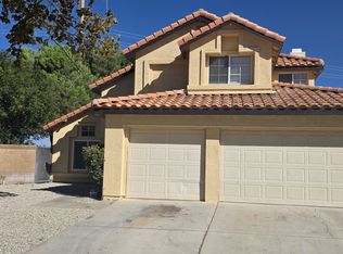 1864 E Milling St, Lancaster, CA 93535