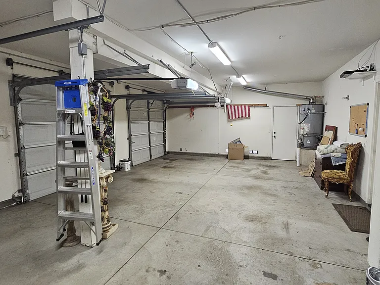 7317 Dunbarton Ave — Photo 39