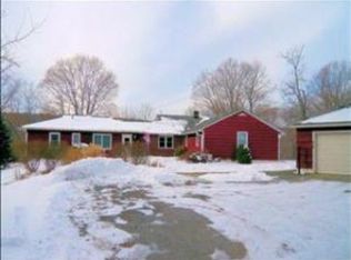 57 Hurds Corner Rd, Pawling, NY 12564