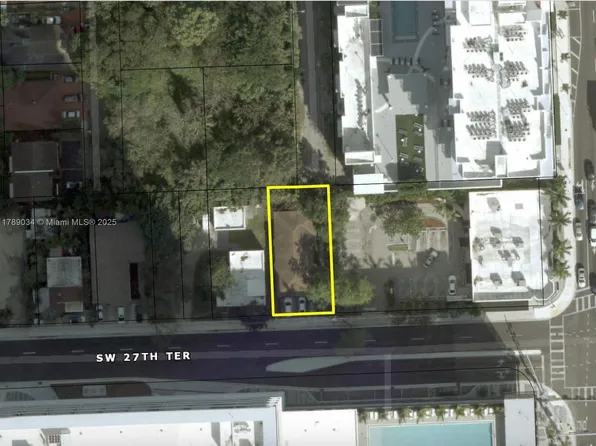 2735 SW 27th Ter, Miami, FL 33133
