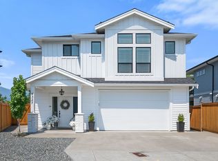 9327 Sitka Pl, Chilliwack, BC V2P 0H8