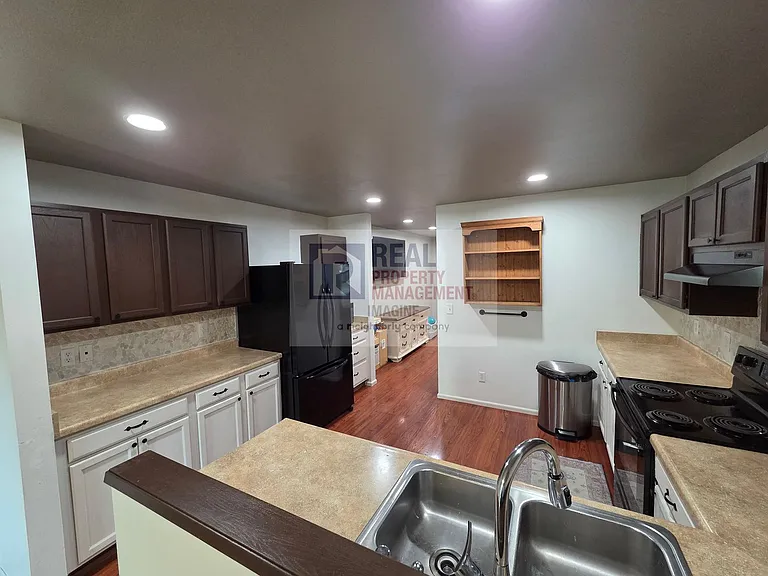 9978 Dragt St SE — Photo 7