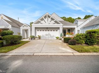 9 Newport Rd, Manahawkin, NJ 08050