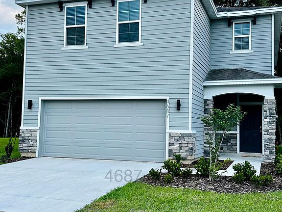 3rd image of 4687 SW 51st Dr