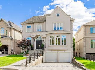 145 Rodeo Dr, Vaughan, ON L4J 4Y6