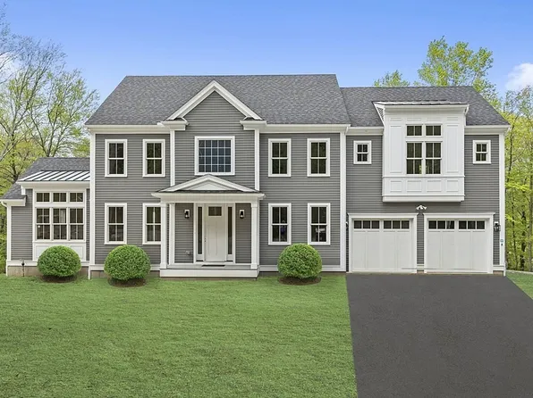 3 Burnett Rd, Southborough, MA 01772