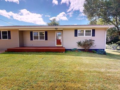 41 David Dr, Milton, WV, 25541