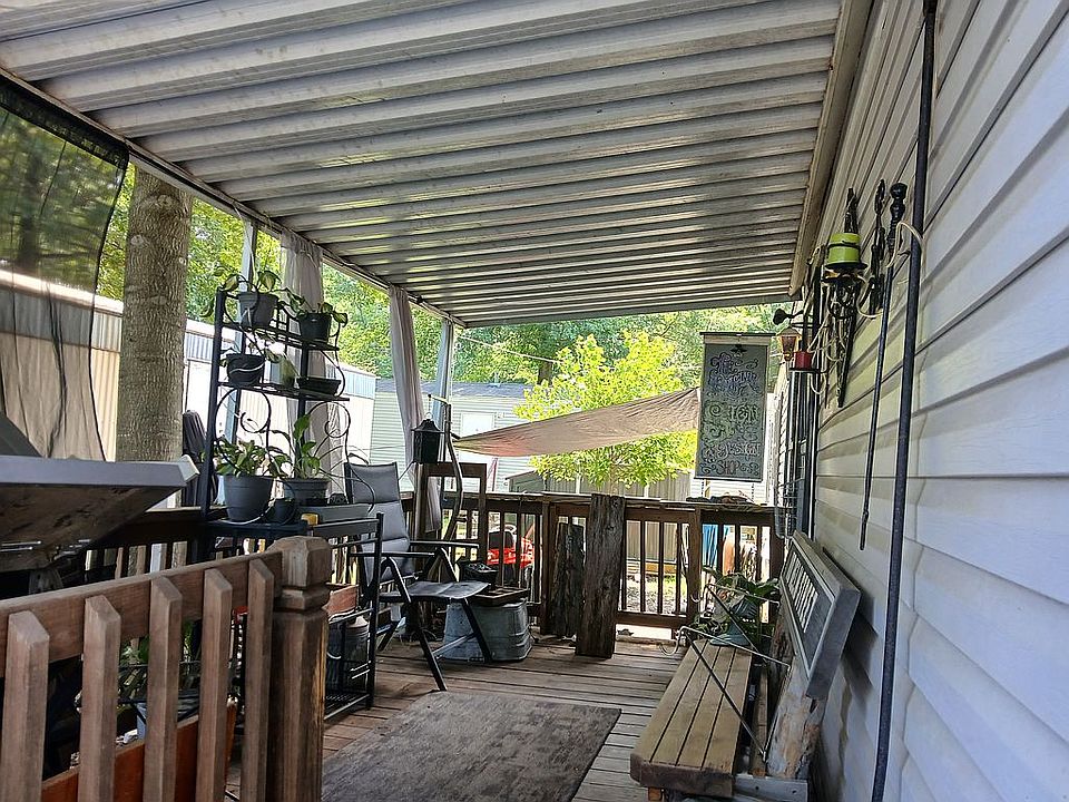 2nd image of 7214 Green Oak Dr