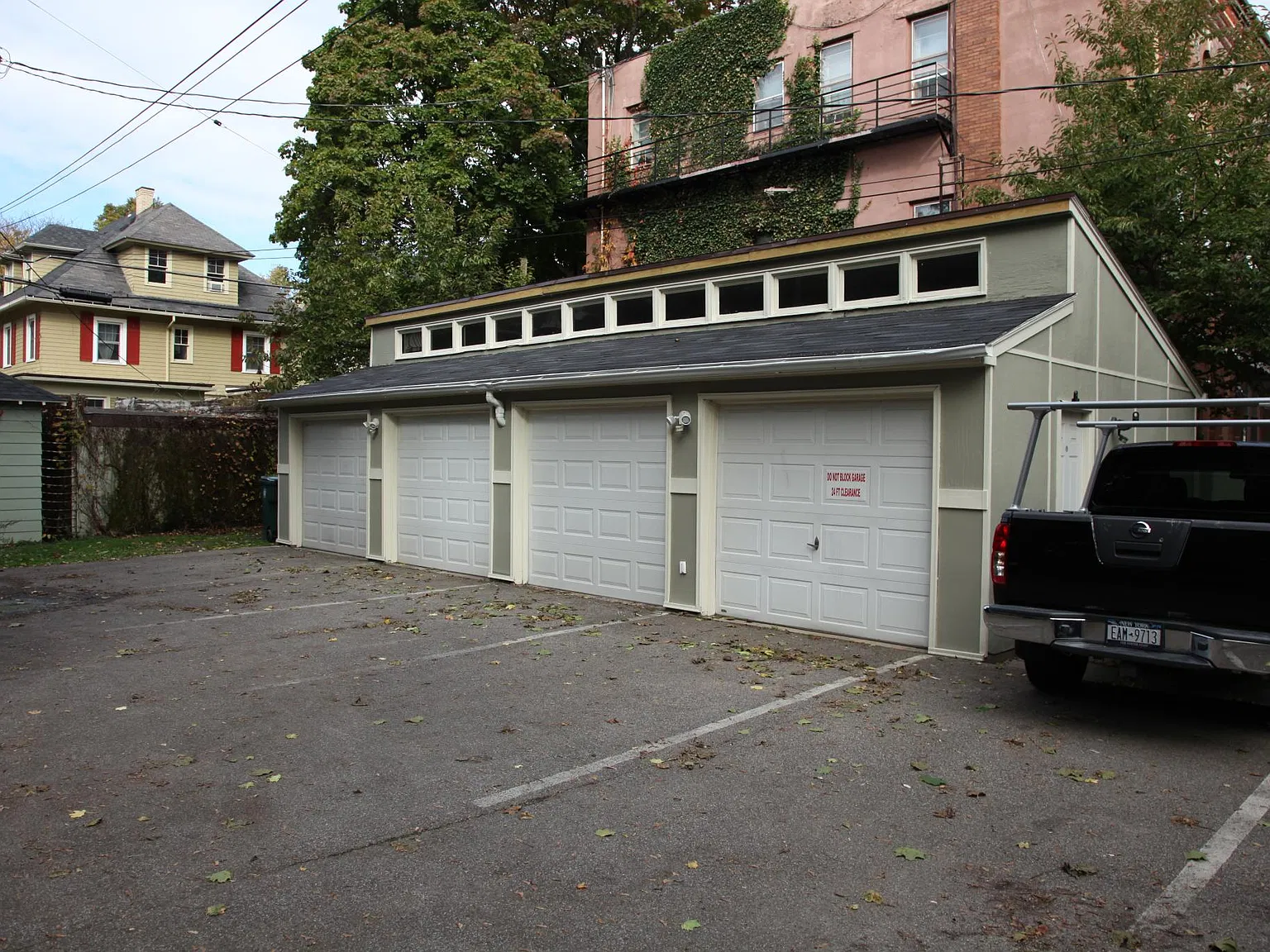 89 Meigs St — Photo 4