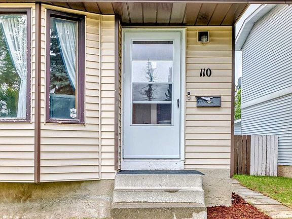 4th image of 110 N Edgeburn Cres NW