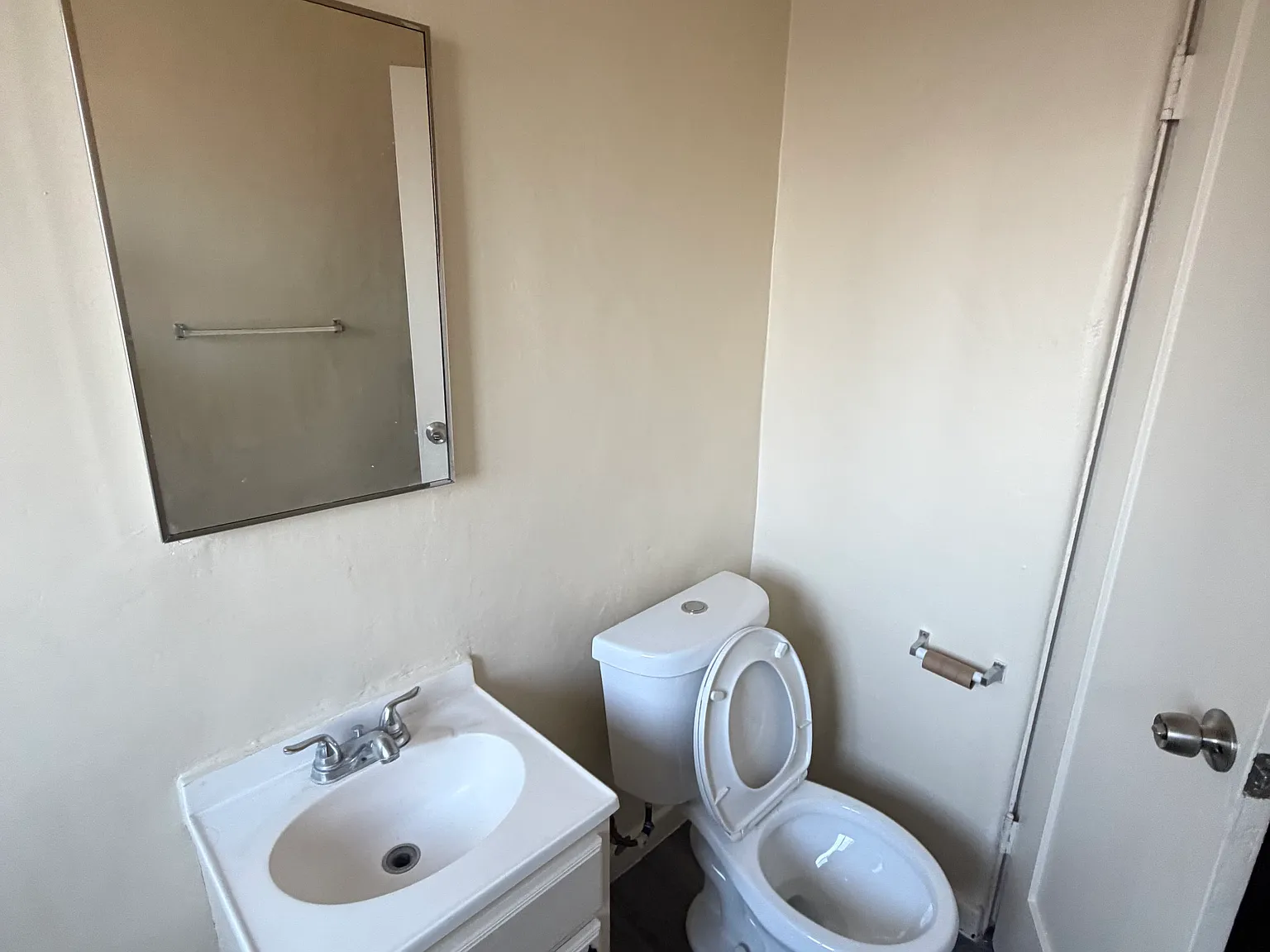 Studio, $1,450 — Photo 3