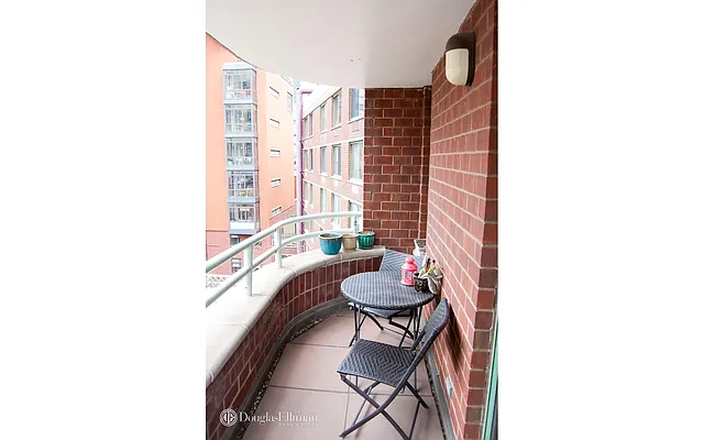 Rented by Douglas Elliman | media 8