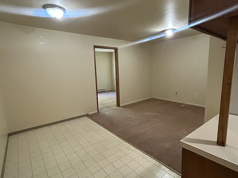 5035 15th Ave N #E — Photo 1