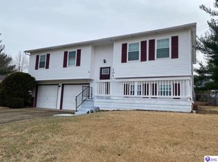 101 Morninglory Ct, Radcliff, KY 40160