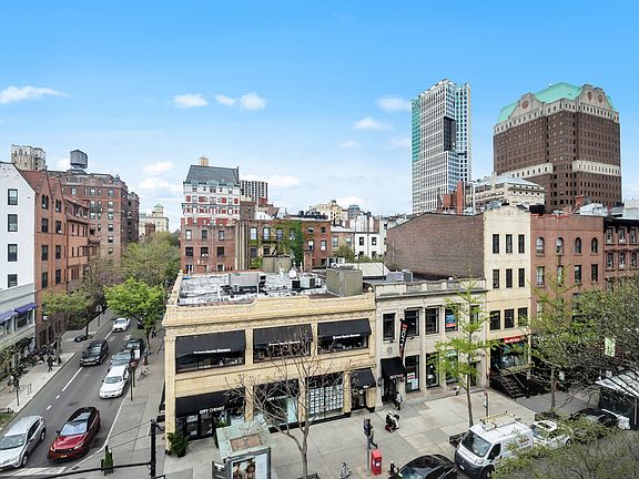 2nd image of 152 Montague St #4B