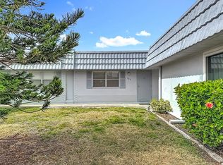 202 Bedford Trl APT 103, Sun City Center, FL 33573