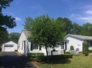 573 W 21st St, Holland, MI