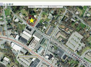 Queen St, Boone, NC 28607