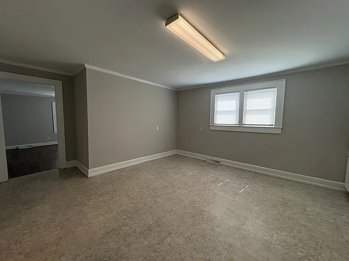 741 Efird St — Photo 5