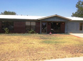 4206 Hamilton St, Big Spring, TX 79720