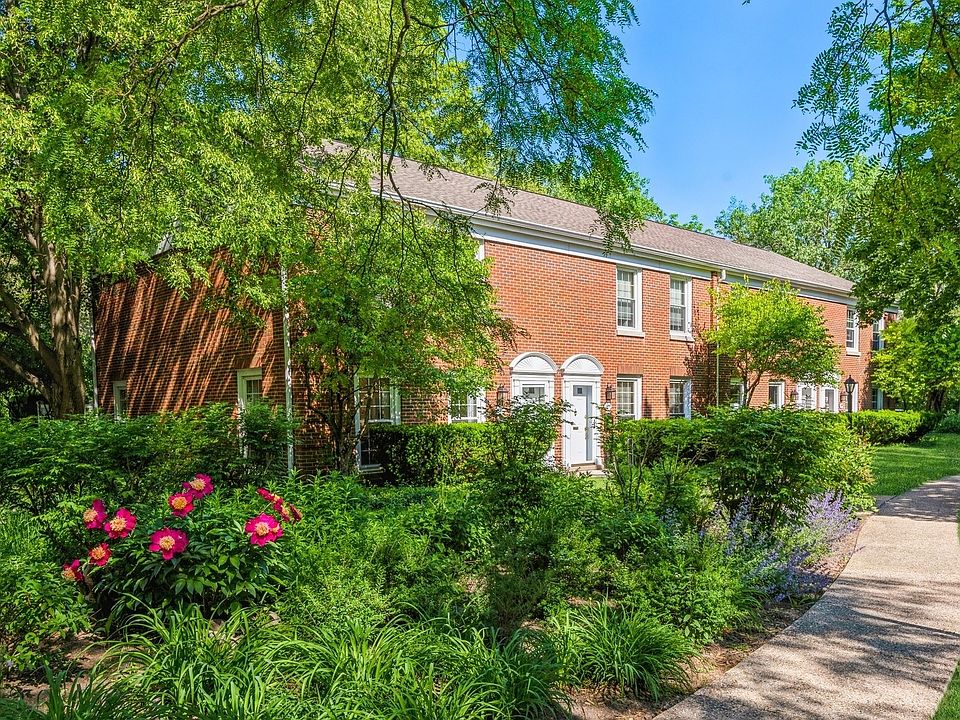 1st image of 1423 Pebblecreek Dr #1423
