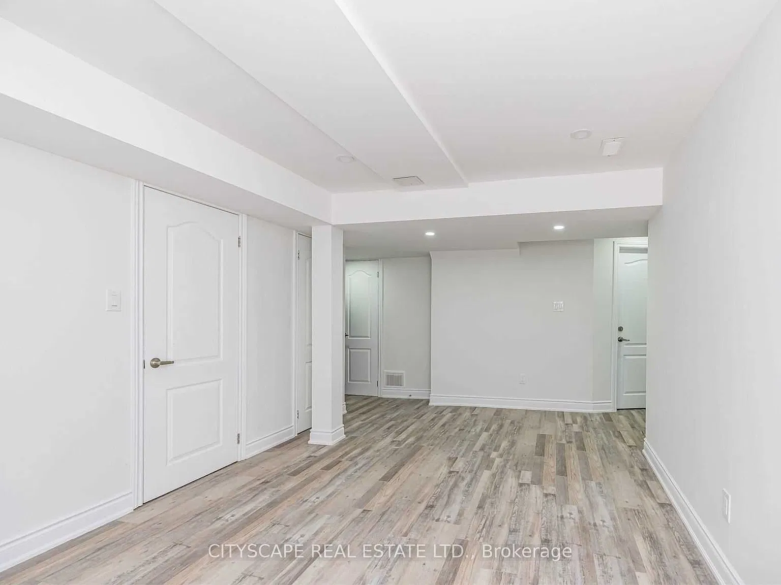 2 bed, $2,300 — Photo 4