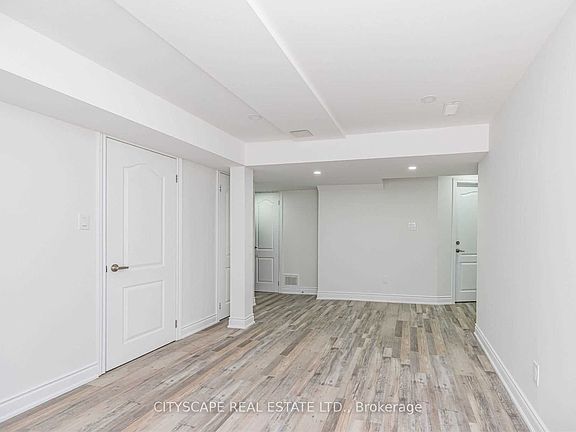 4th image of 50 Humberside Ave #Basement