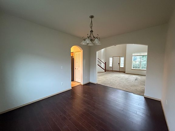 5th image of 16314 Vancil Ct SE