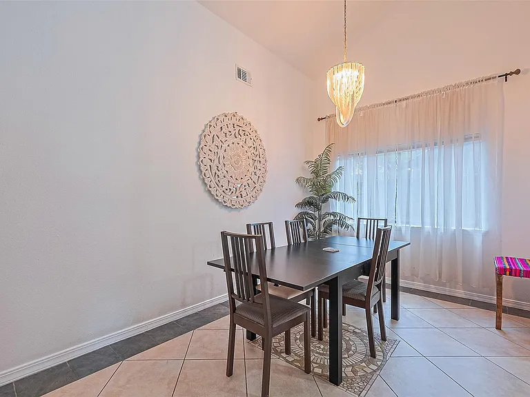 8018 Zimmermann Dr — Photo 14