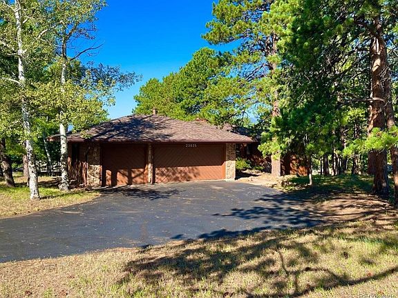 2nd image of 23925 Currant Drive