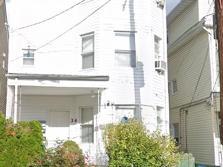 34 Fenner Ave #1 — Photo 1