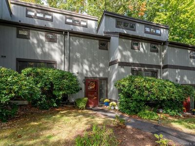 22 Harbour Village #B, Branford, CT, 06405