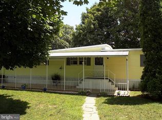 28 Springvale Rd, Red Lion, PA 17356