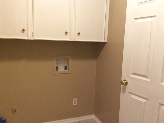 5th image of 1308 Lawndale Ave