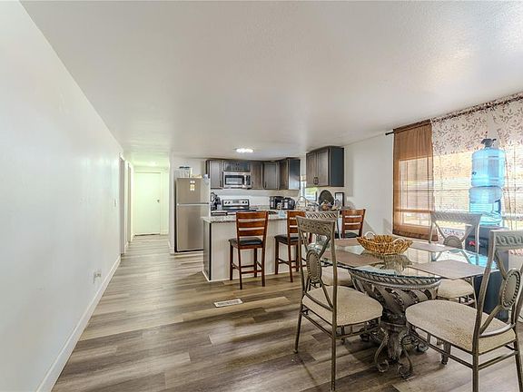3rd image of 6621 BANDURA AVENUE