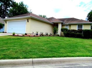 4235 NW 35th Ter, Gainesville, FL 32605