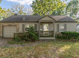 3711 NE 53rd St, Kansas City, MO 64119