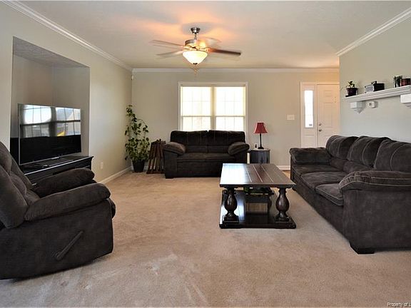 3rd image of 5938 Lillytrotter Dr