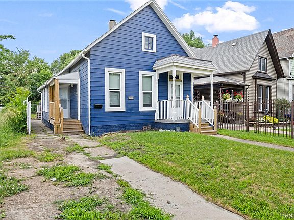 2nd image of 1023 Dragoon St